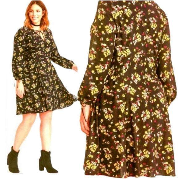 TORRID Multi- Color Floral Print Challis Smocked Waist Dress. - Picture 11 of 16